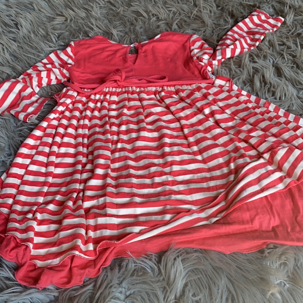 Striped dresses - Picture 3 of 3
